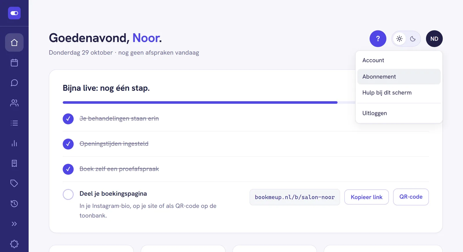 Het menu rechtsboven, opengeklapt, met de regels Account, Abonnement, Hulp bij dit scherm en Uitloggen