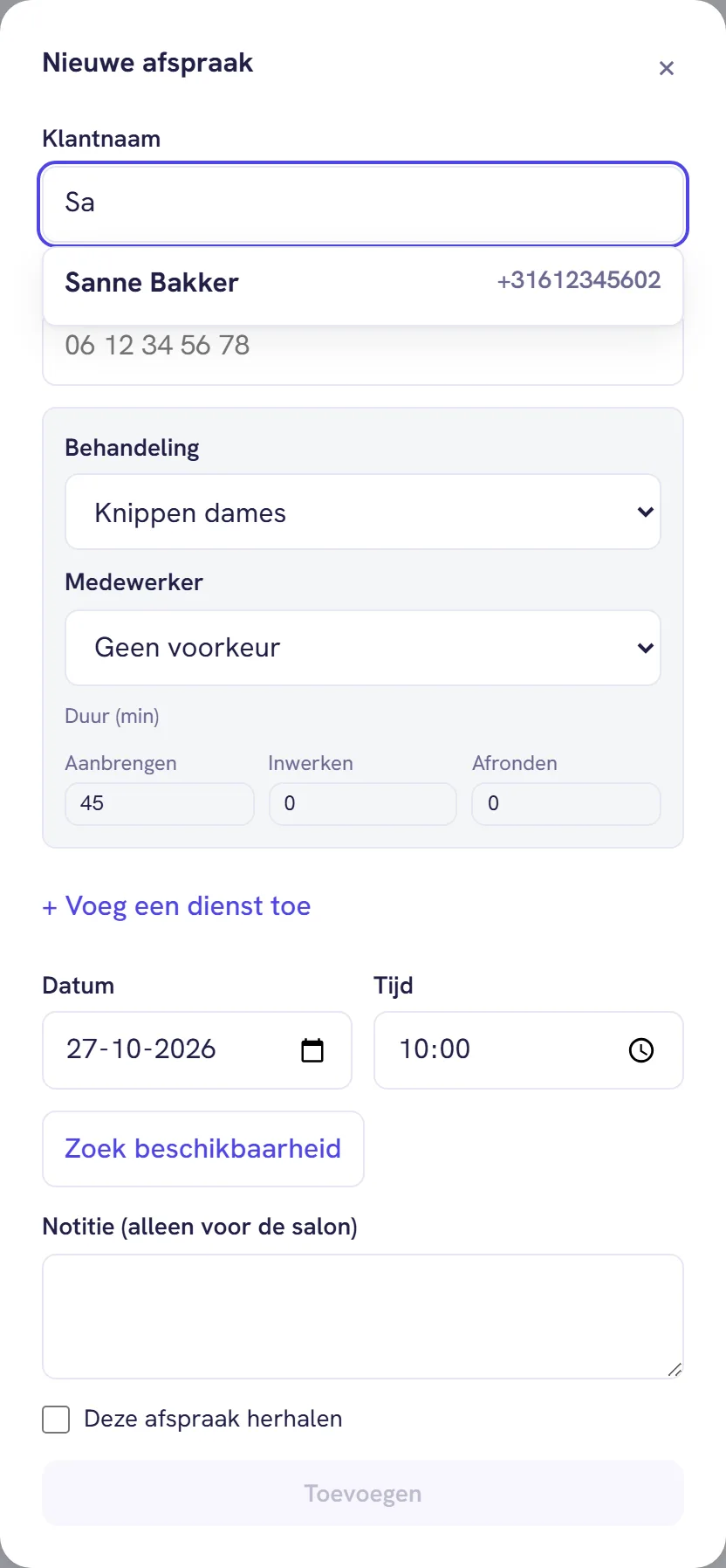 Het lijstje met bestaande klanten dat verschijnt terwijl je een naam typt